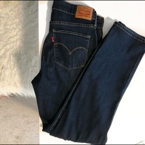 Levi’s Dark Wash 714 Jeans